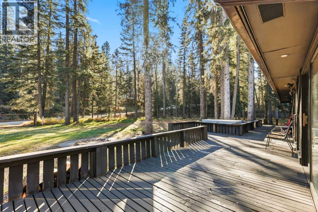 31 White Crescent, Bragg Creek, Alberta  T0L 0K0 - Photo 12 - A2266656