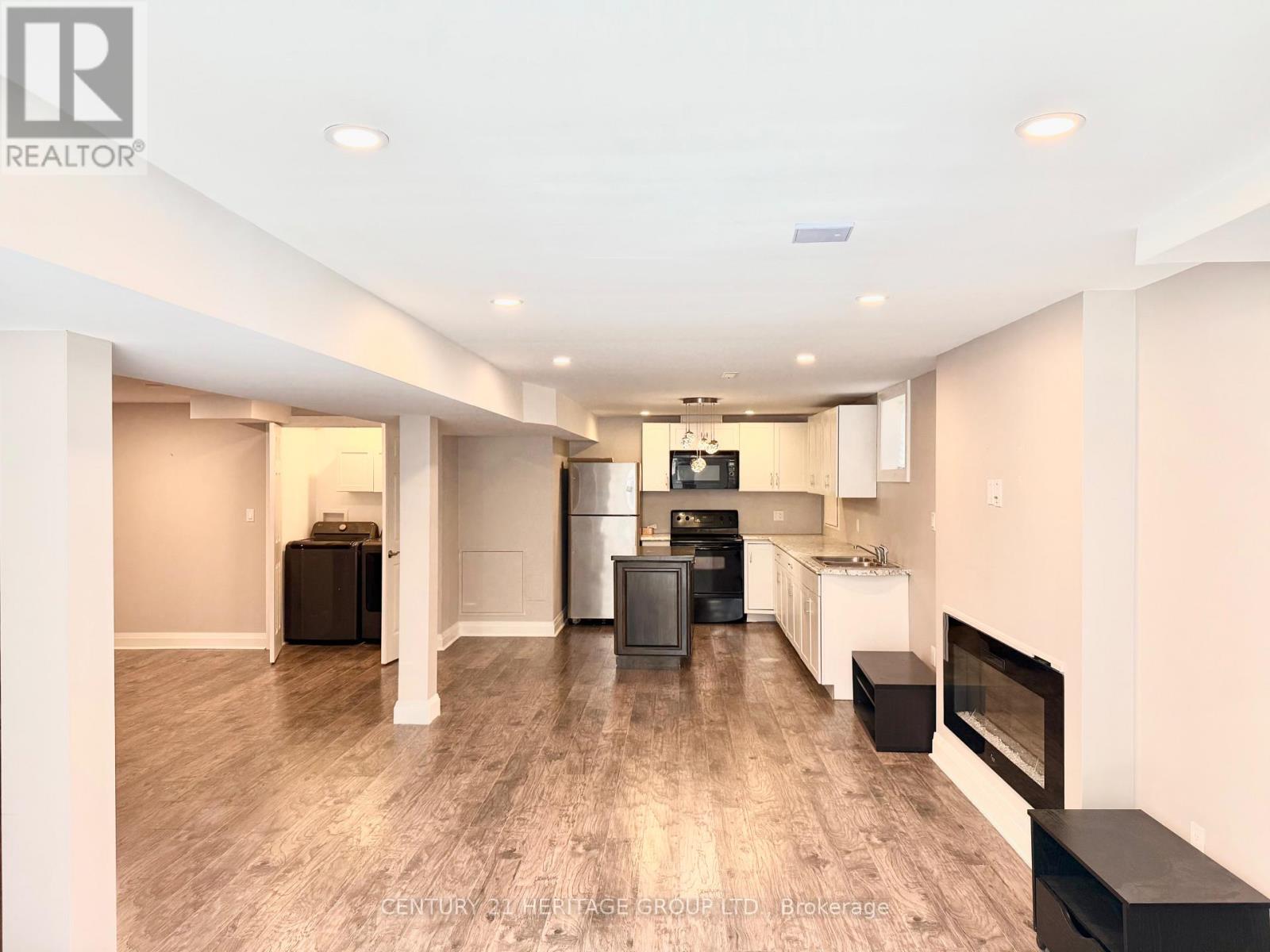 Bsmt - 80 Savage Road, Newmarket, Ontario  L3X 1R1 - Photo 2 - N12504884