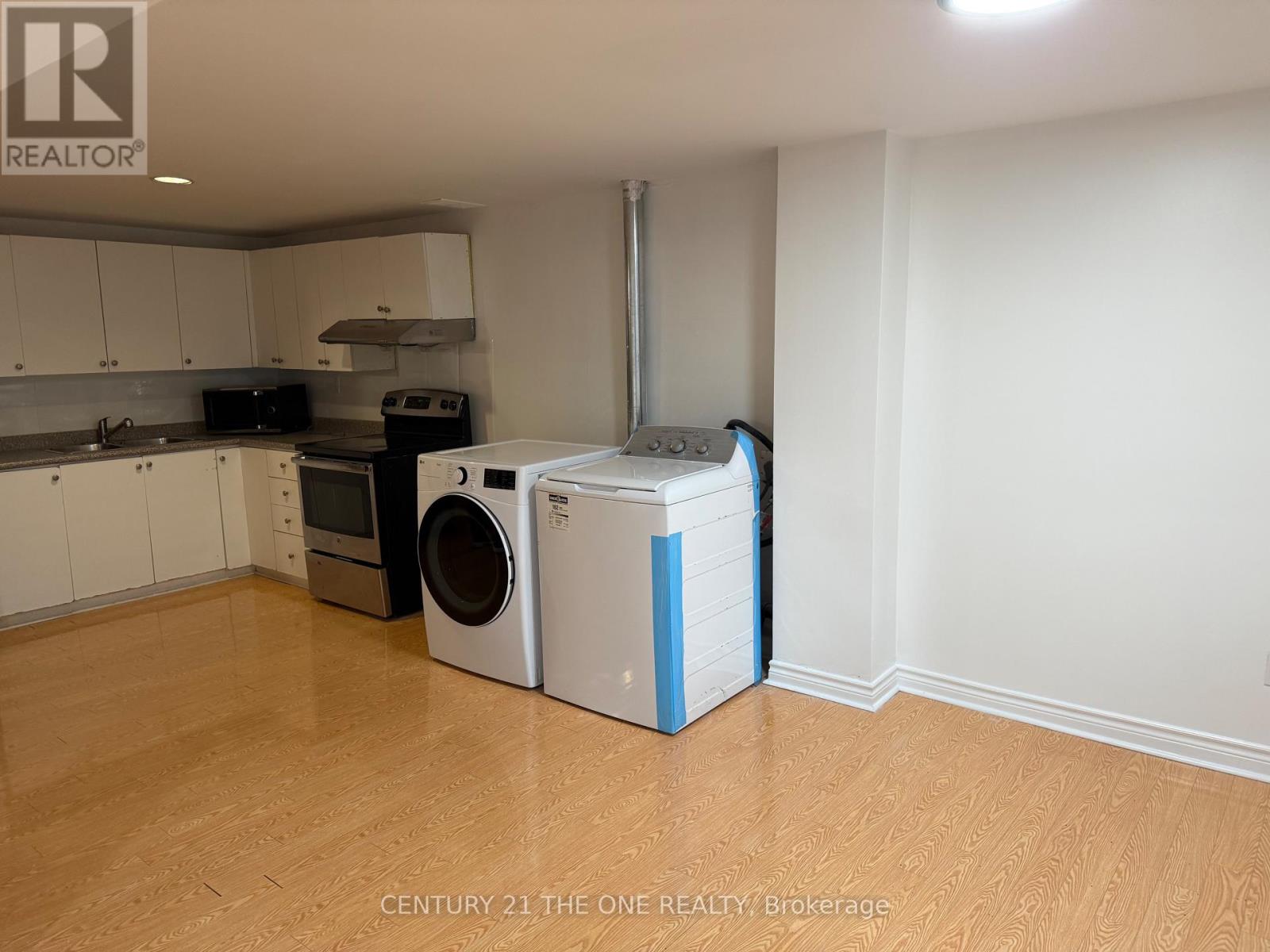 185 Campbell Avenue, Vaughan, Ontario  L4J 5A8 - Photo 4 - N12504892