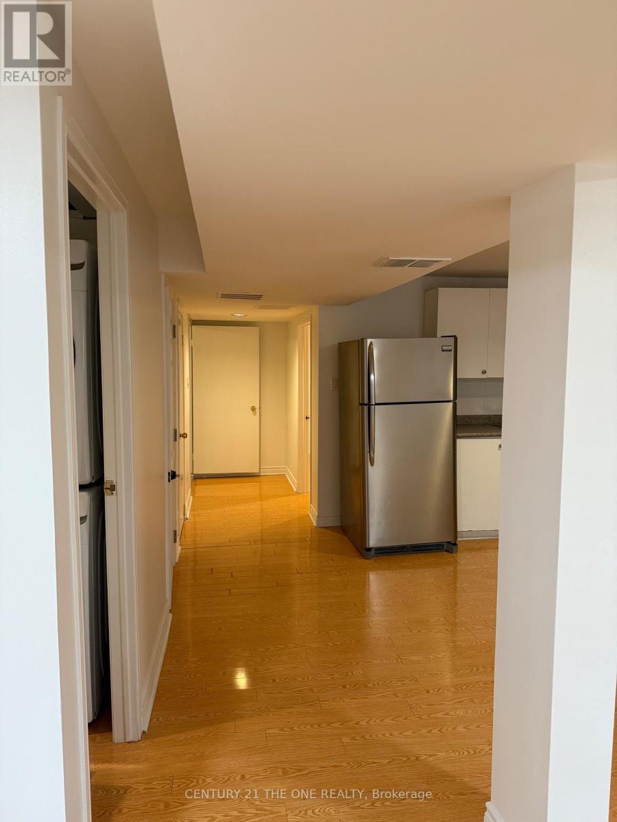 185 Campbell Avenue, Vaughan, Ontario  L4J 5A8 - Photo 7 - N12504892