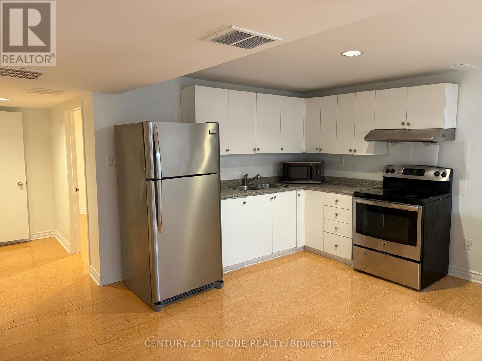 185 Campbell Avenue, Vaughan, Ontario  L4J 5A8 - Photo 9 - N12504892