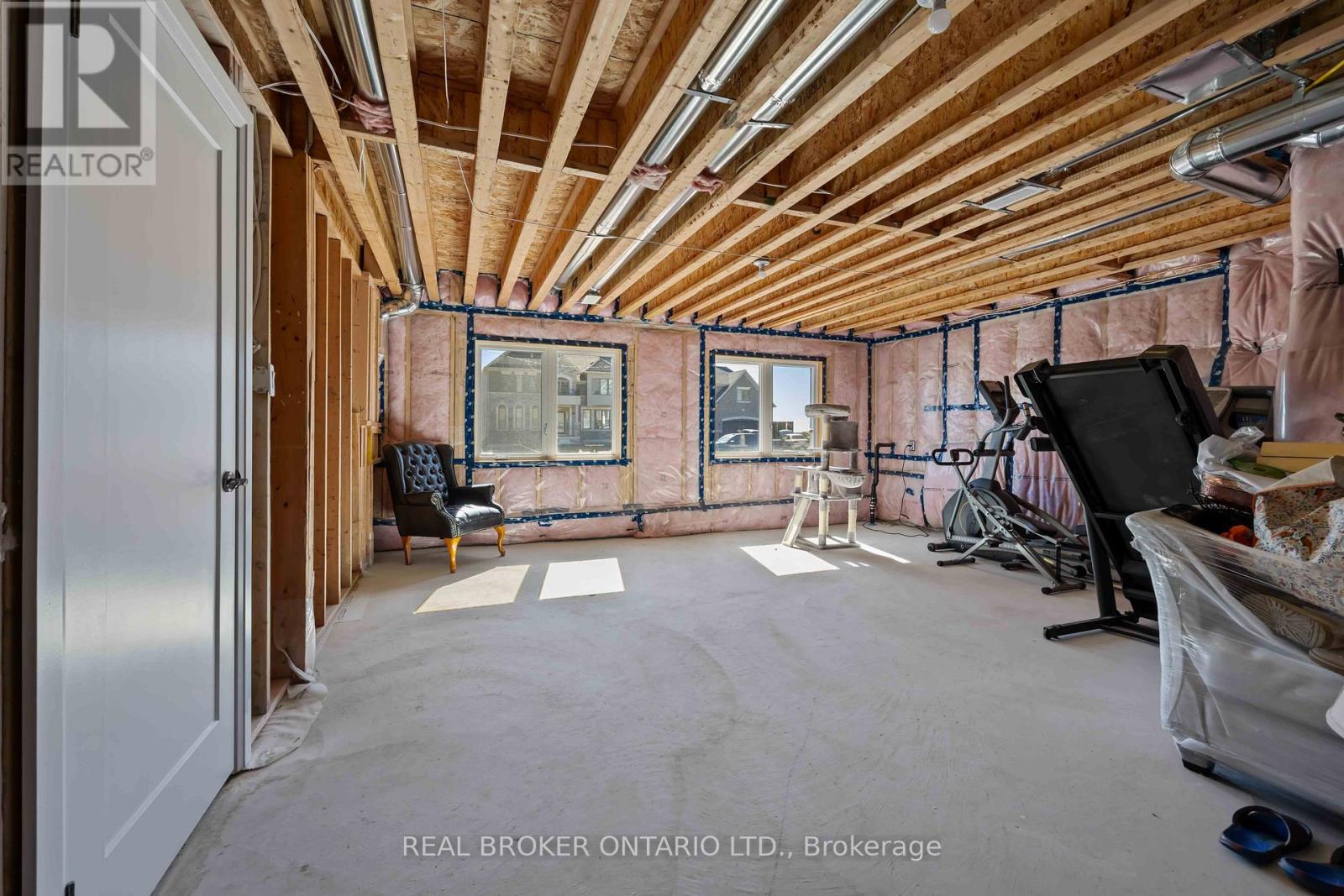 2236 Pemberton Way, Innisfil (Churchill), Ontario  L0L 1K0 - Photo 47 - N12504894