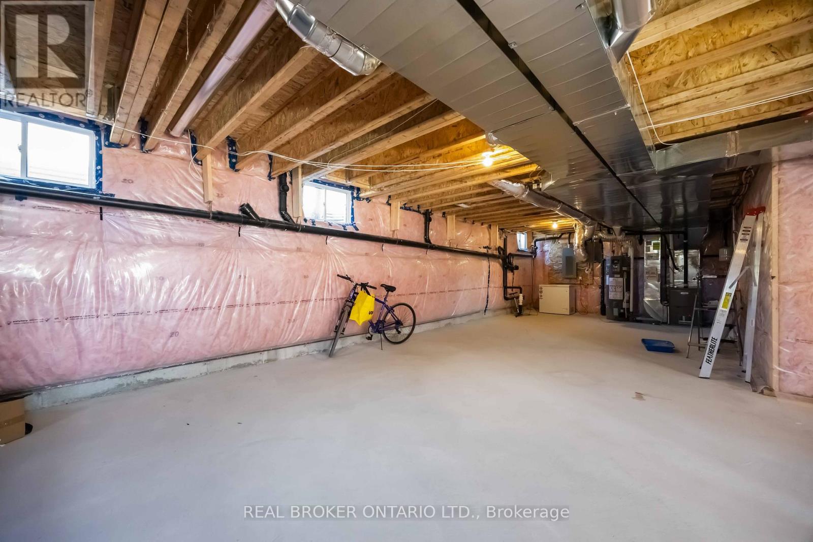 2236 Pemberton Way, Innisfil (Churchill), Ontario  L0L 1K0 - Photo 48 - N12504894