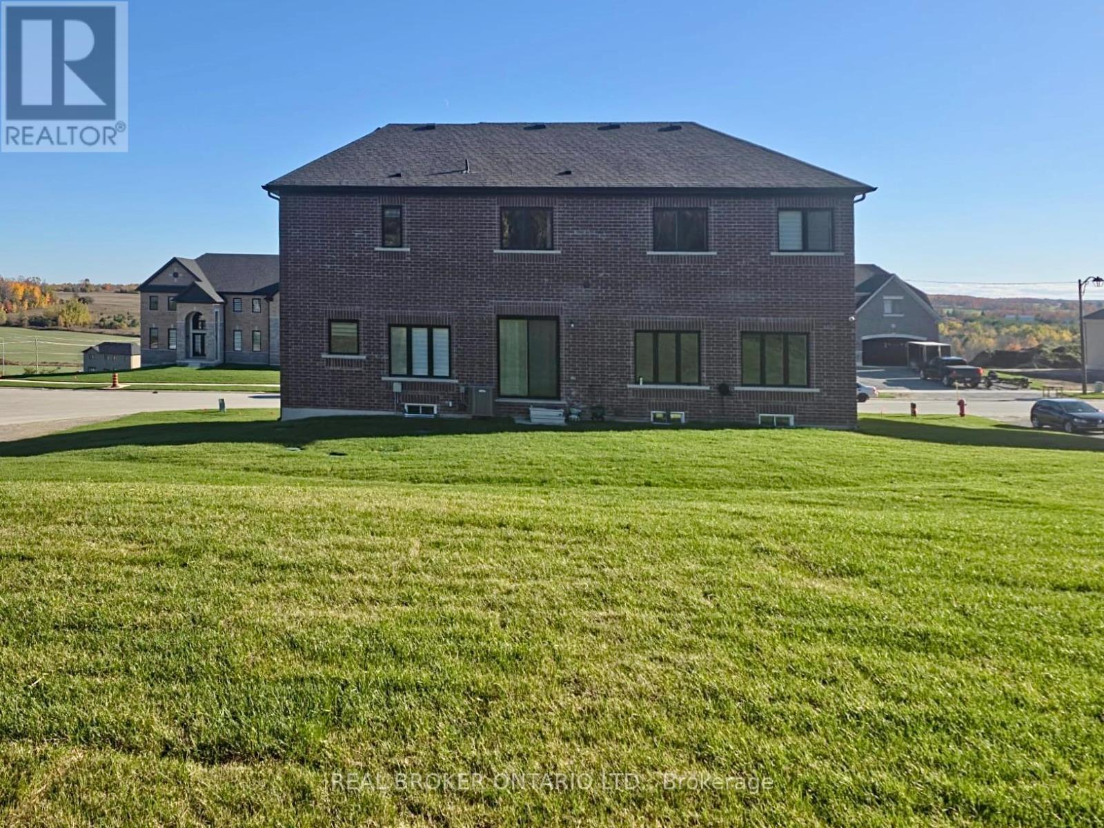 2236 Pemberton Way, Innisfil (Churchill), Ontario  L0L 1K0 - Photo 49 - N12504894