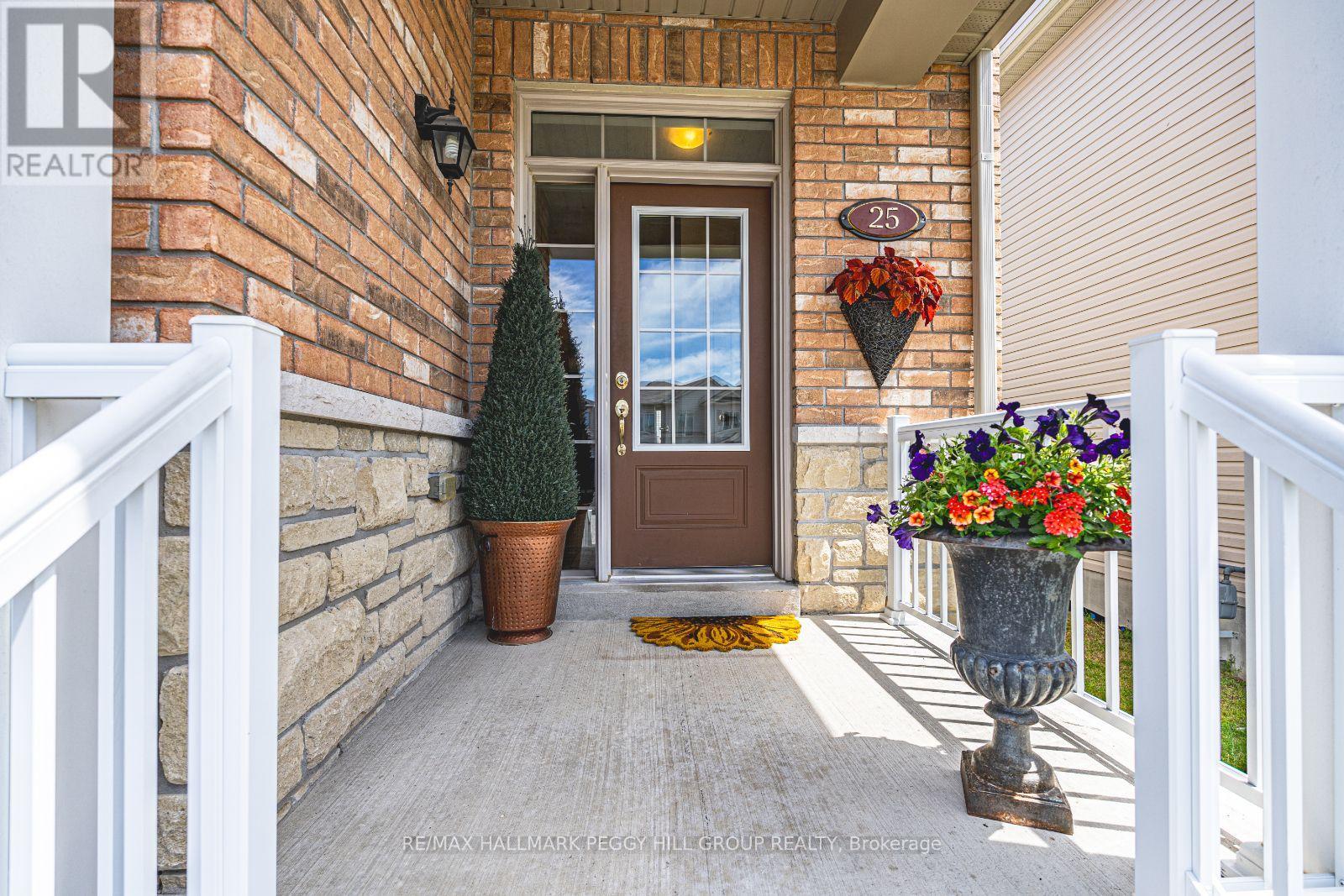 25 Mandley Street, Essa, Ontario  L3W 0B6 - Photo 2 - N12504896