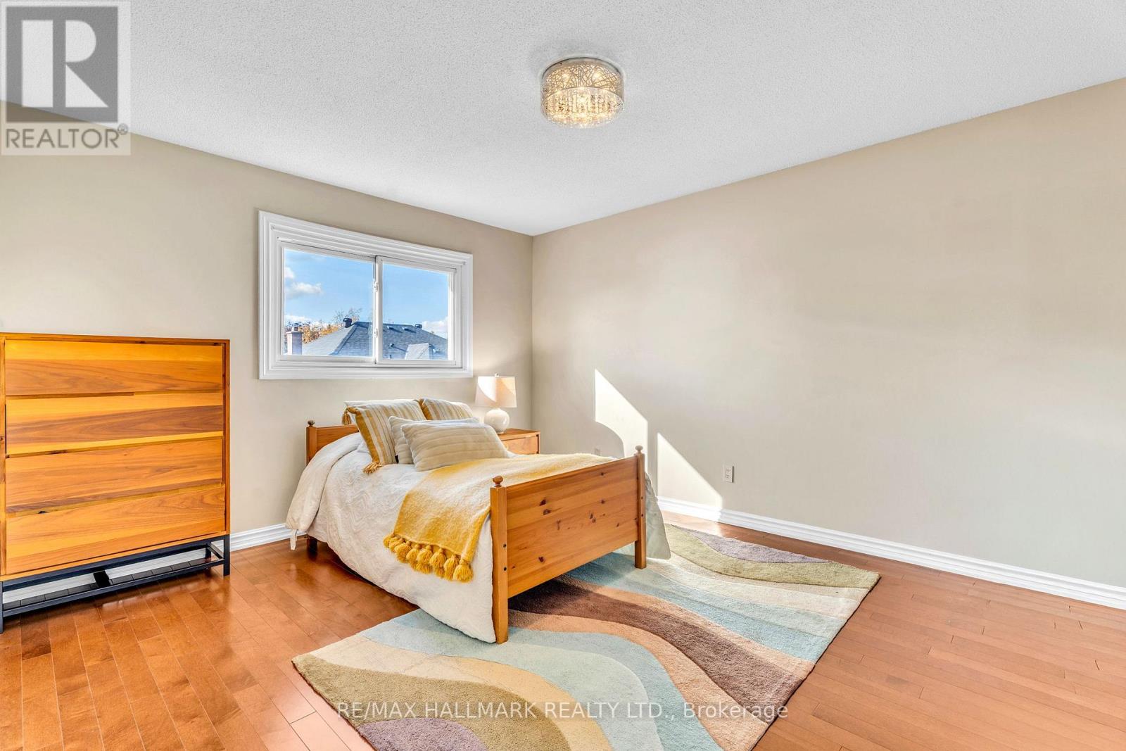 22 Larratt Ln Avenue, Richmond Hill, Ontario  L4C 9H9 - Photo 28 - N12504904