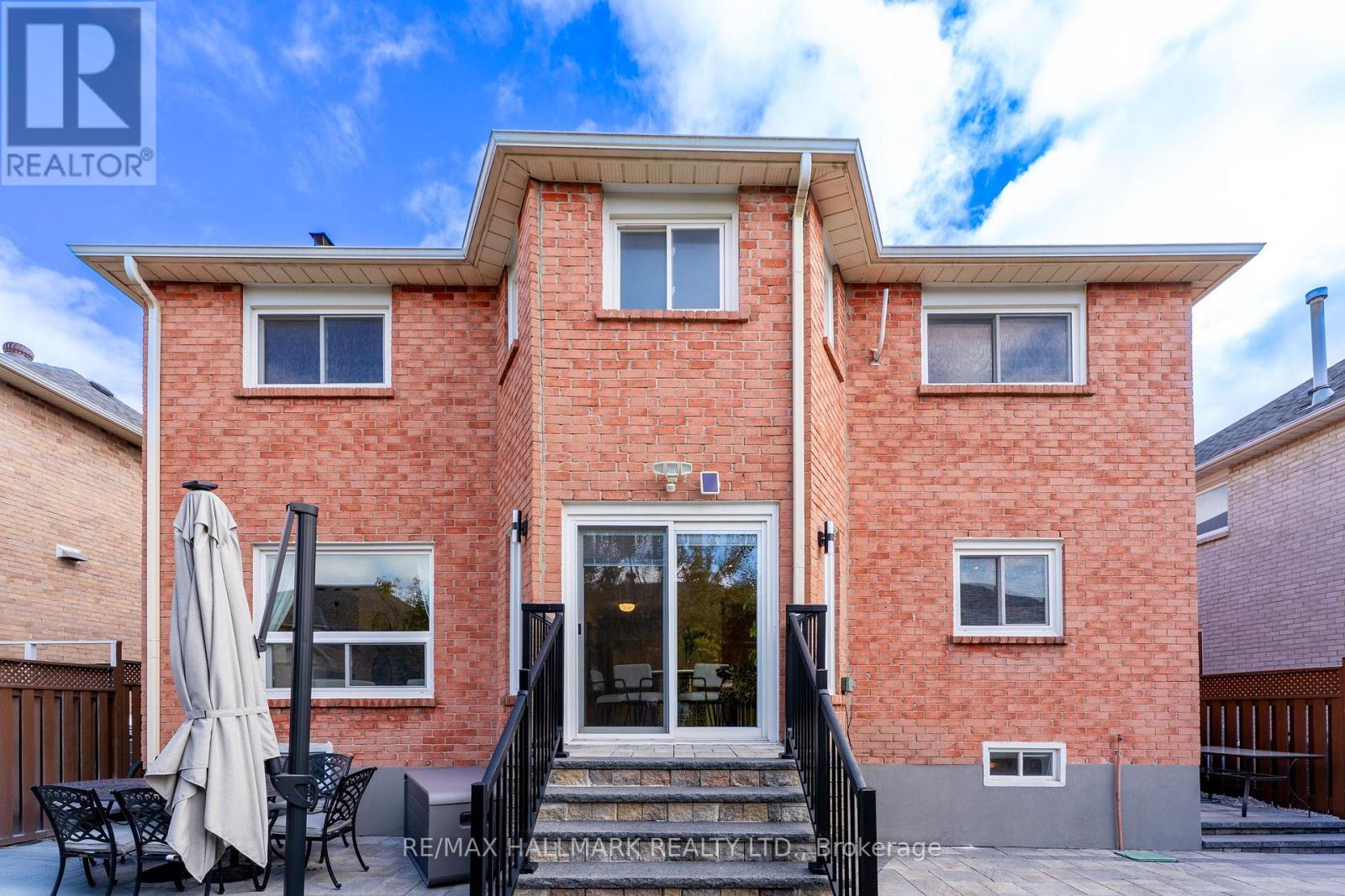 22 Larratt Ln Avenue, Richmond Hill, Ontario  L4C 9H9 - Photo 44 - N12504904