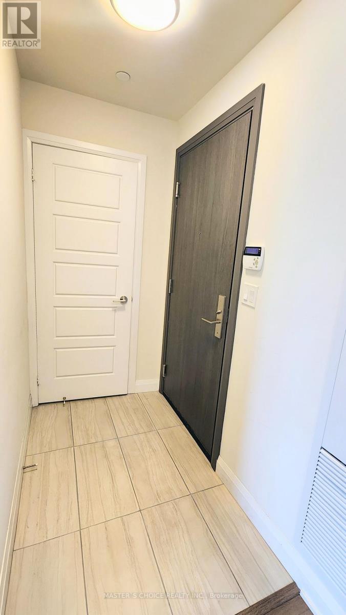 318 - 15 Water Walk Drive, Markham, Ontario  L6G 0G2 - Photo 14 - N12504908