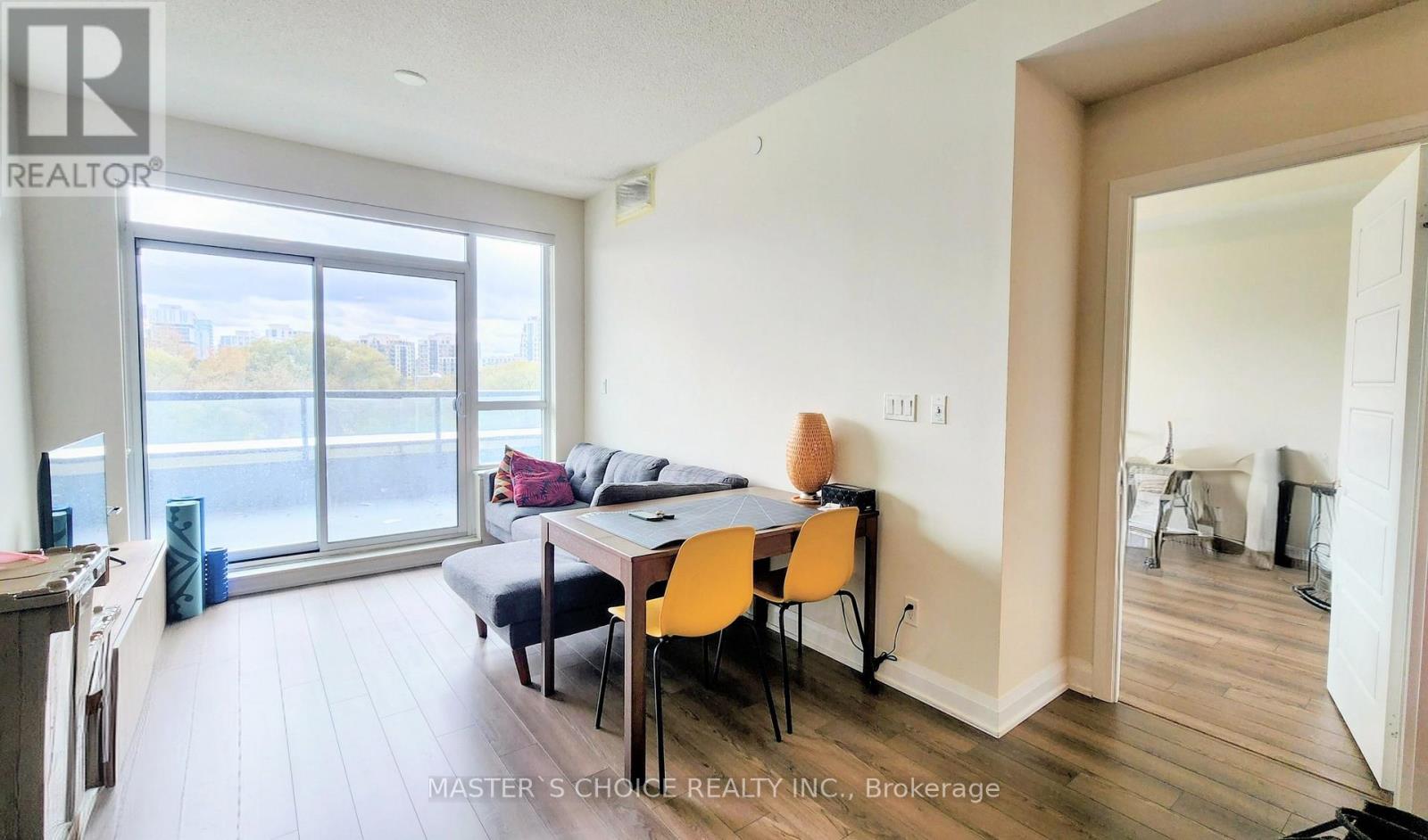 318 - 15 Water Walk Drive, Markham, Ontario  L6G 0G2 - Photo 2 - N12504908