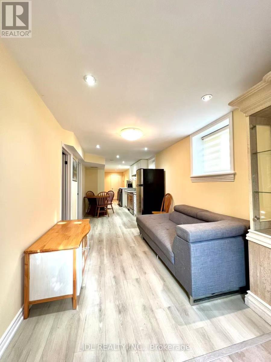 23 Toporowski Avenue, Richmond Hill, Ontario  L4S 2G9 - Photo 2 - N12504942