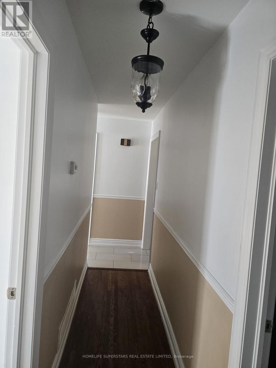 73 Adeline Avenue, New Tecumseth (Tottenham), Ontario  L0G 1W0 - Photo 12 - N12504968