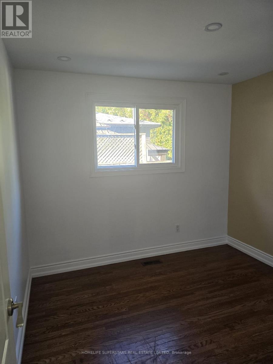 73 Adeline Avenue, New Tecumseth (Tottenham), Ontario  L0G 1W0 - Photo 8 - N12504968