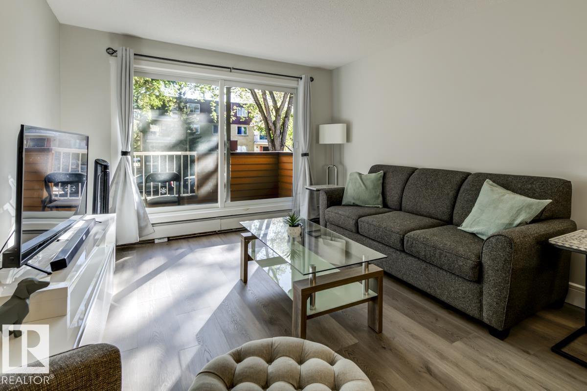 #105 10620 104 ST NW, Edmonton, Alberta