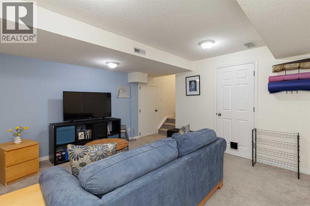 25 Chaparral Ridge Terrace Se, Calgary, Alberta  T2X 3N6 - Photo 25 - A2260996