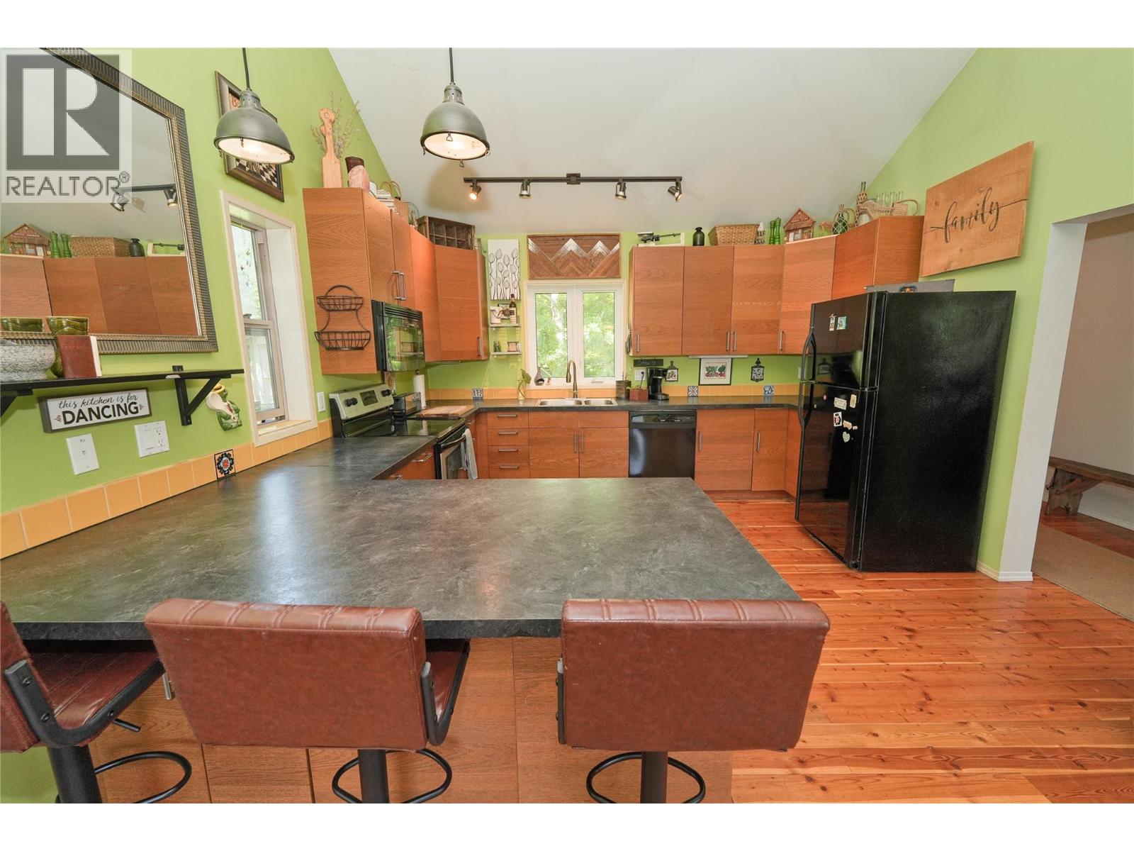 6702 Appledale Lower Road, Winlaw, British Columbia  V0G 2J0 - Photo 5 - 10351339