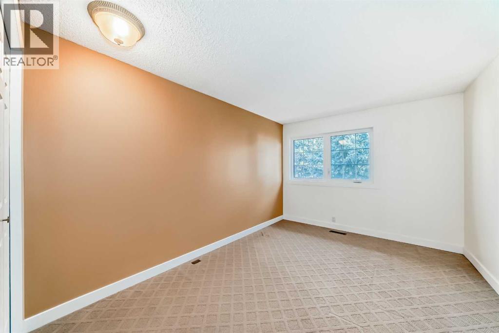 357 Point Mckay Gardens Nw, Calgary, Alberta  T3B 4V8 - Photo 23 - A2267899