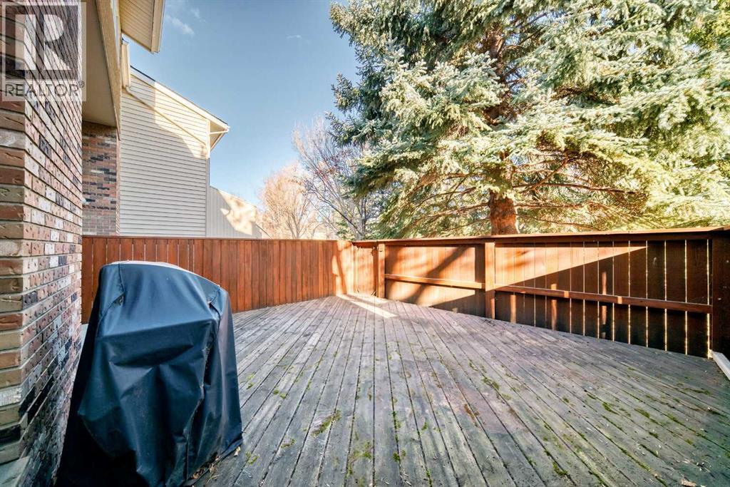 357 Point Mckay Gardens Nw, Calgary, Alberta  T3B 4V8 - Photo 26 - A2267899