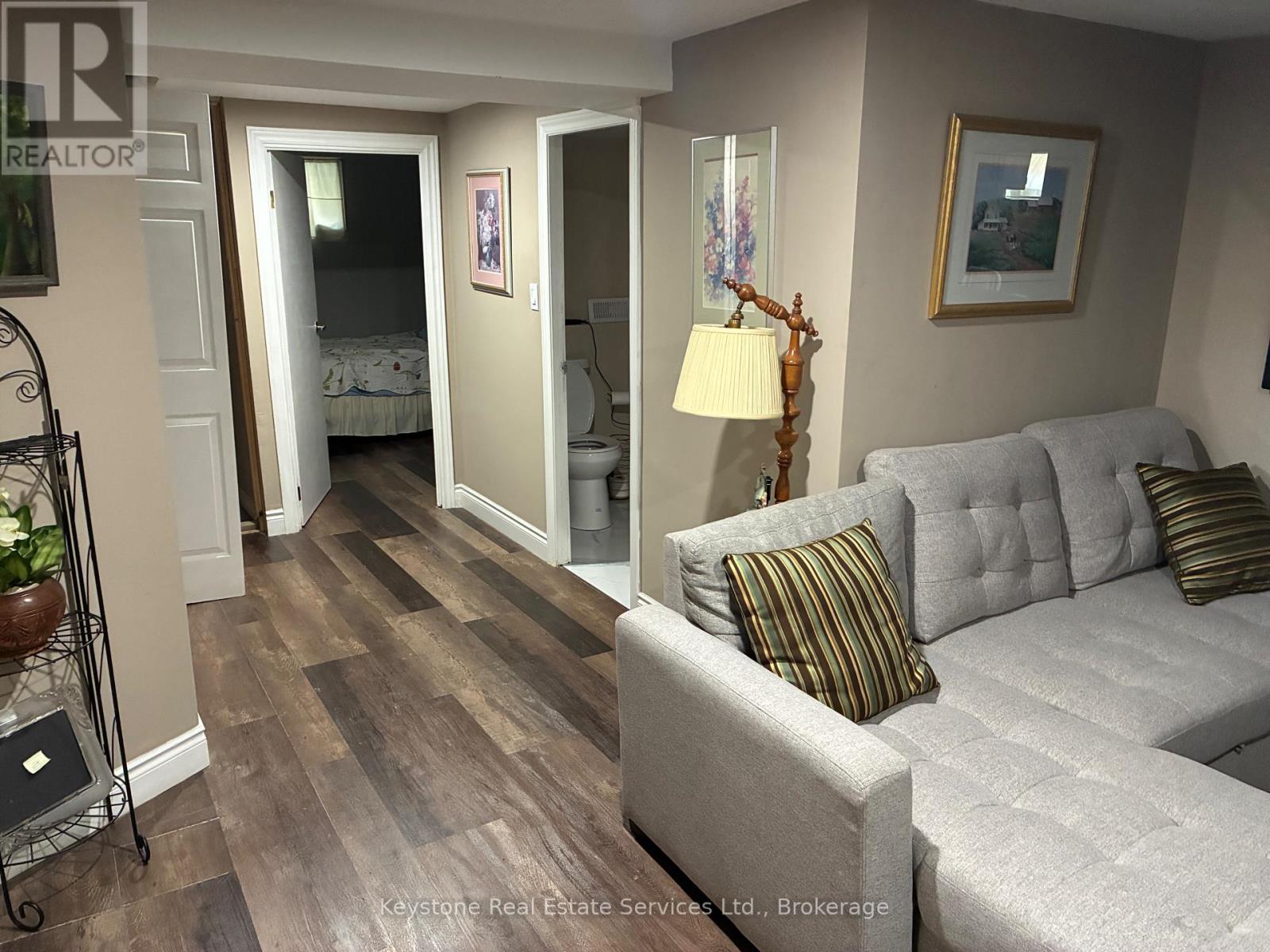 Lower Level - 426 Seabourne Drive S, Oakville, Ontario  L6L 4G2 - Photo 2 - W12474711