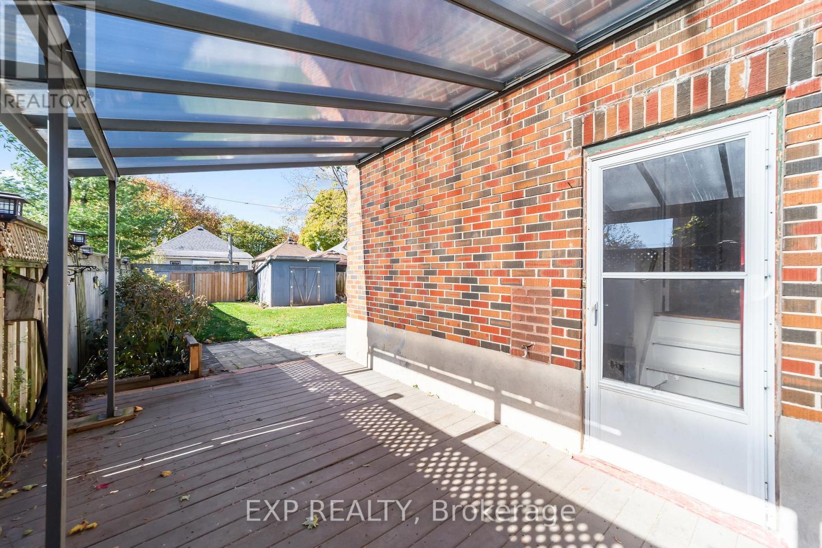 29 Tennyson Street, London East, Ontario  N5Z 2K6 - Photo 17 - X12504980