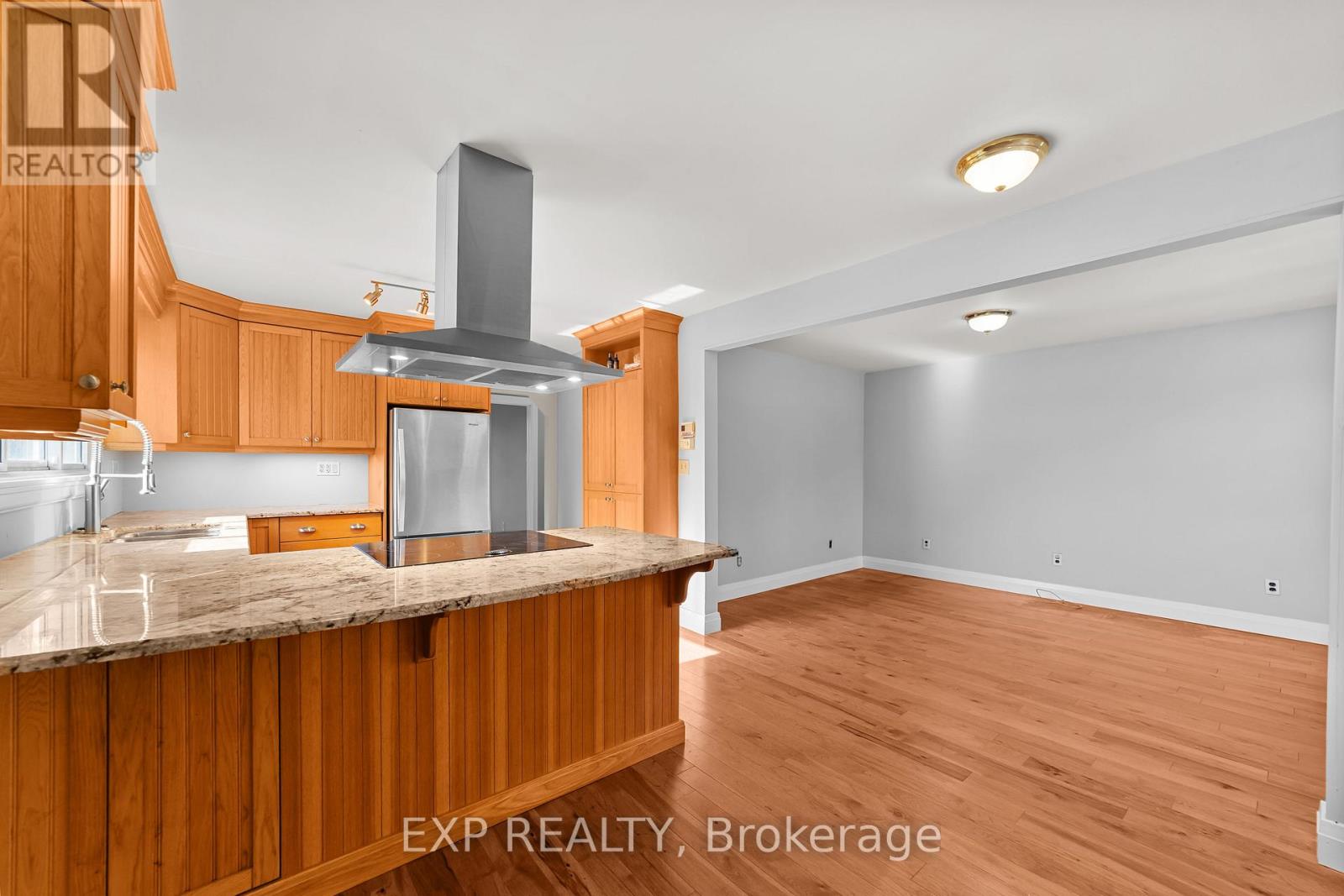 29 Tennyson Street, London East, Ontario  N5Z 2K6 - Photo 5 - X12504980