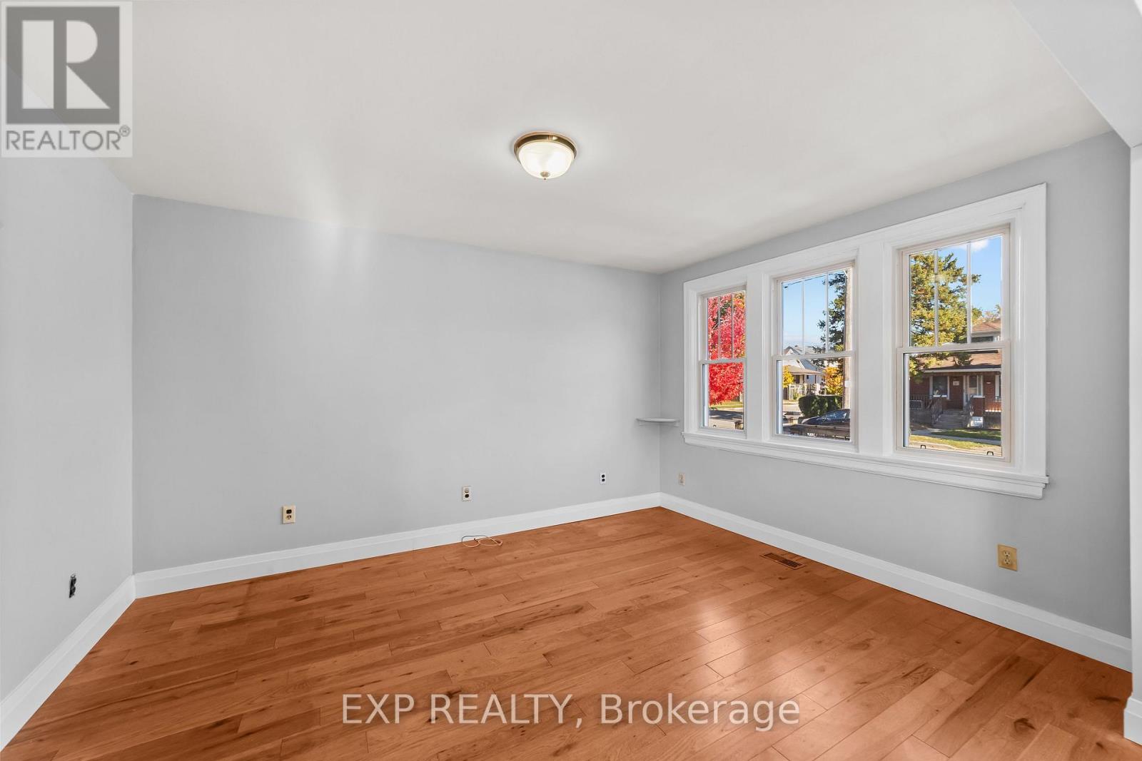 29 Tennyson Street, London East, Ontario  N5Z 2K6 - Photo 9 - X12504980