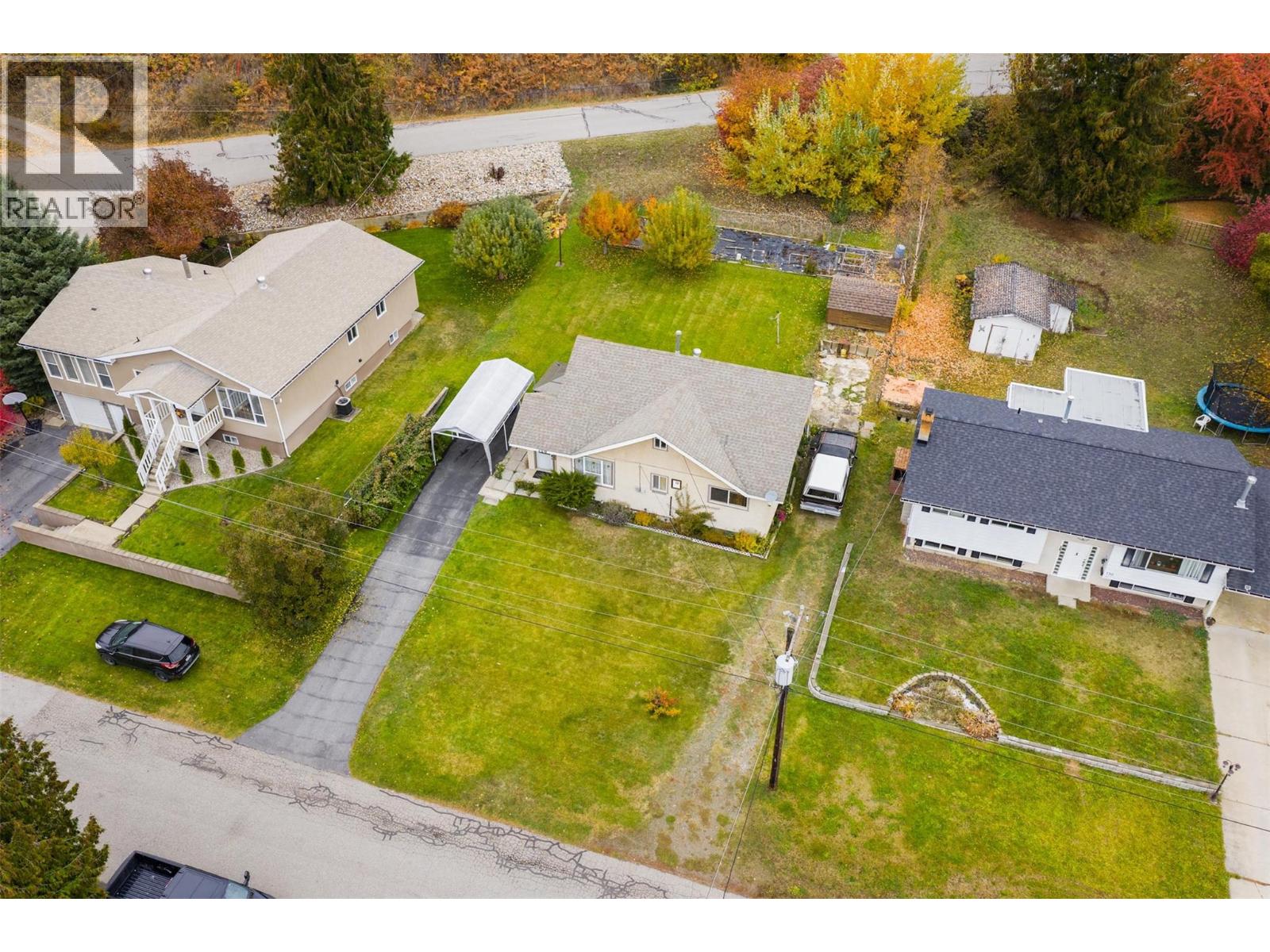 720 11th Avenue, Montrose, British Columbia  V0G 1P0 - Photo 37 - 10367429