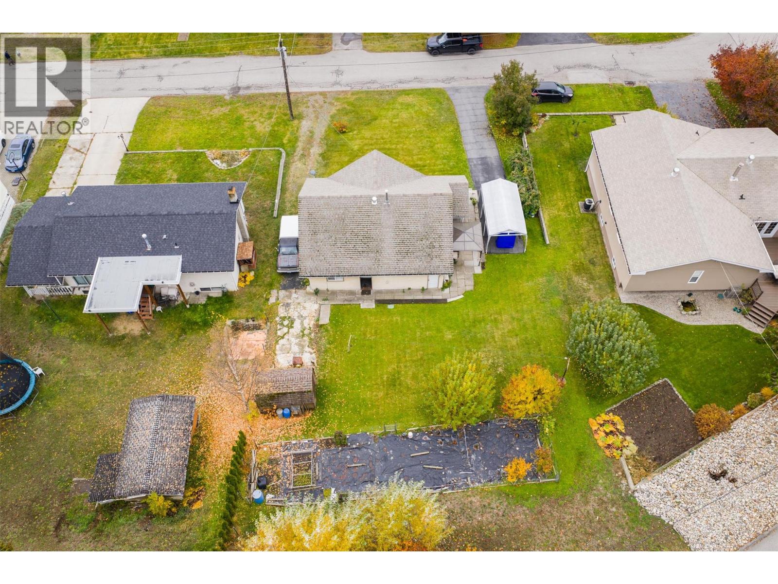 720 11th Avenue, Montrose, British Columbia  V0G 1P0 - Photo 39 - 10367429