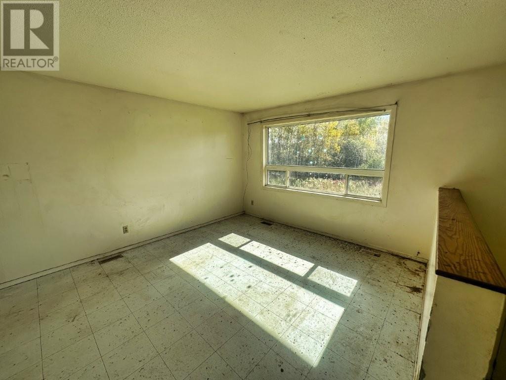 267 Sitch Road, Kakabeka Falls, Ontario  P0T 1W0 - Photo 11 - TB253245