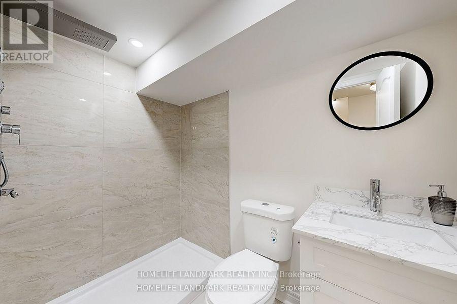 19 English Garden Way, Toronto, Ontario  M2M 4M4 - Photo 30 - C12411005