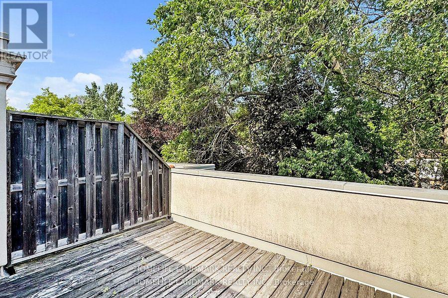 19 English Garden Way, Toronto, Ontario  M2M 4M4 - Photo 31 - C12411005