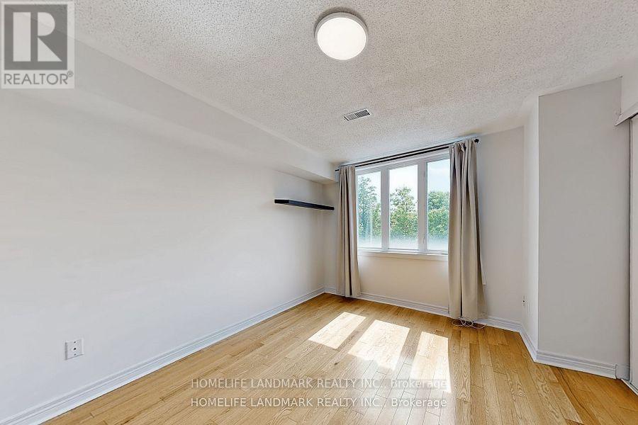 19 English Garden Way, Toronto, Ontario  M2M 4M4 - Photo 19 - C12411005