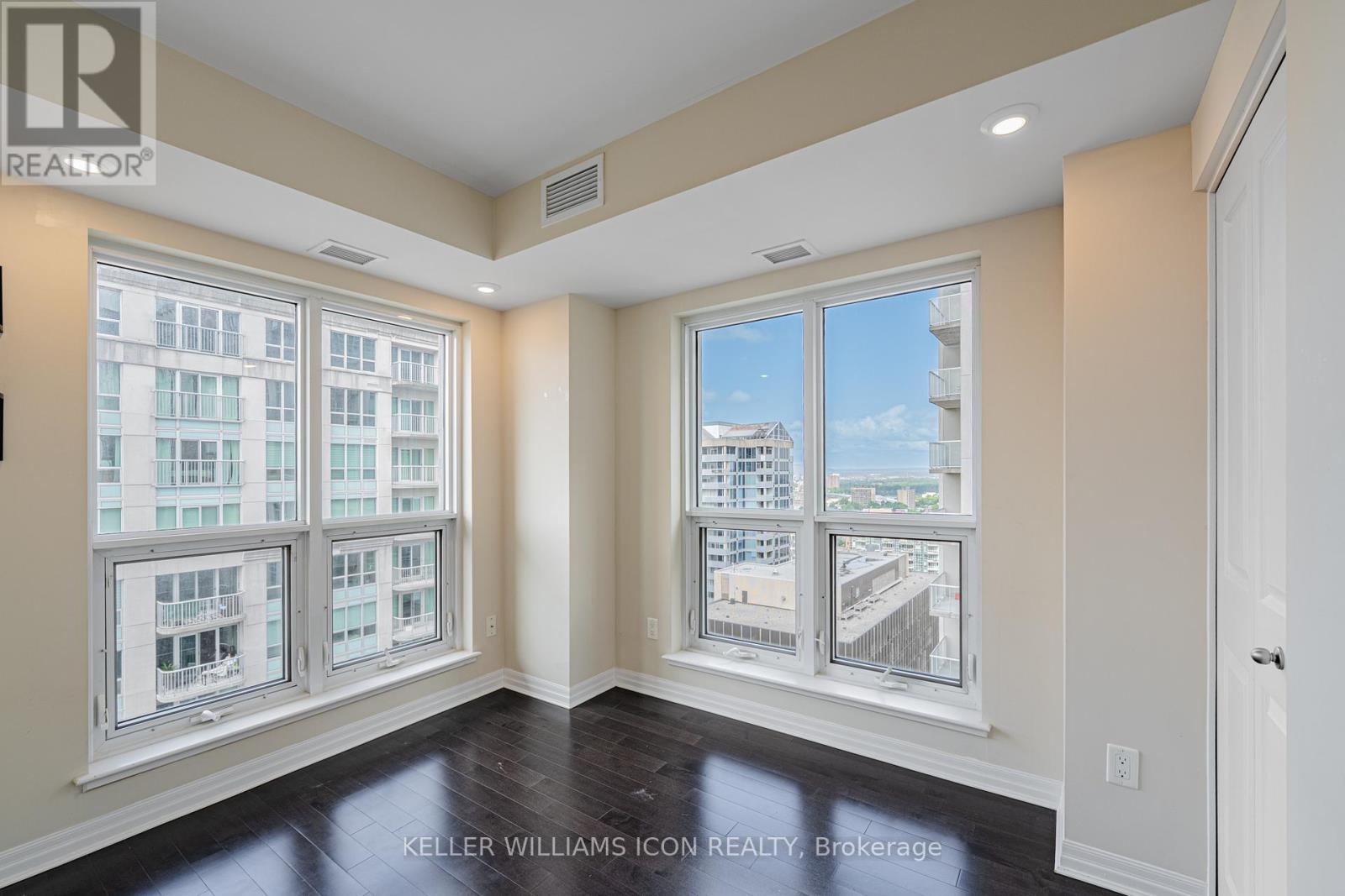 2209 - 195 Besserer Street, Ottawa, Ontario  K1N 0B6 - Photo 19 - X12505078