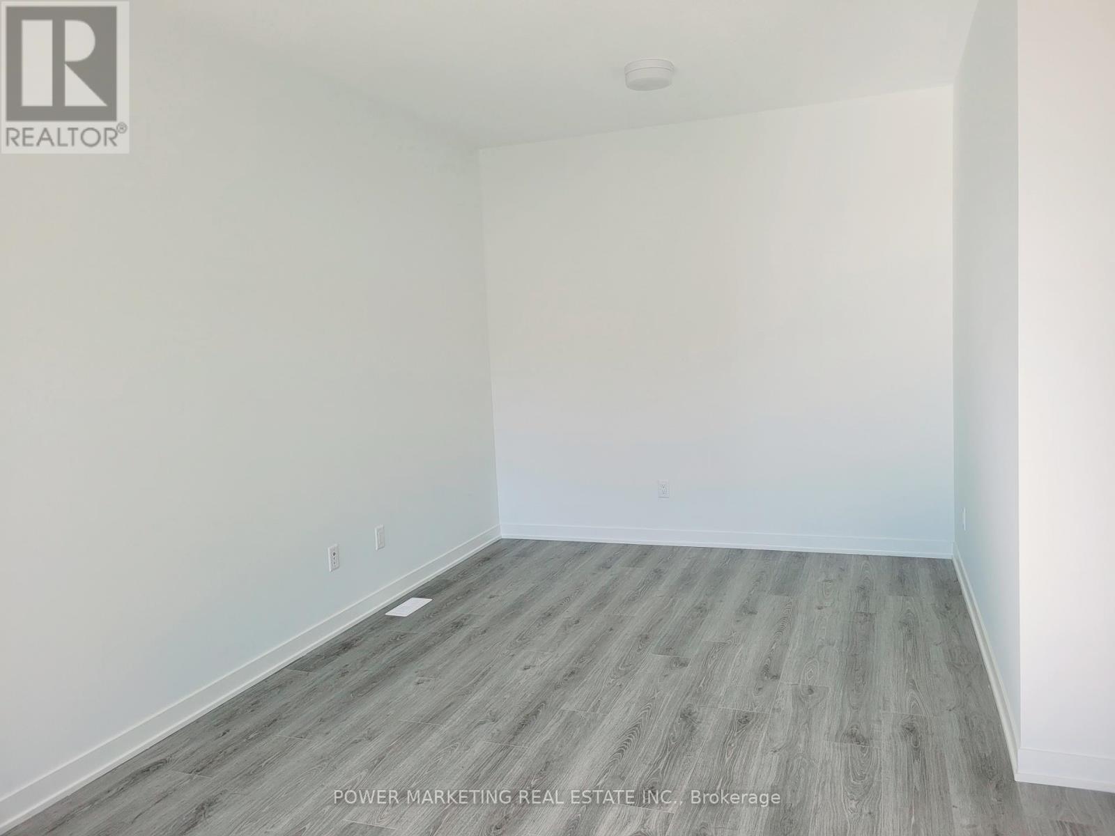 903 Nova Private, Ottawa, Ontario  K2J 7B3 - Photo 13 - X12505142