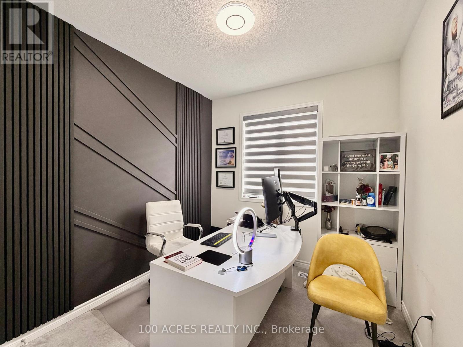 63 Eberly Woods Drive, Caledon, Ontario  L7C 4J3 - Photo 9 - W12504900