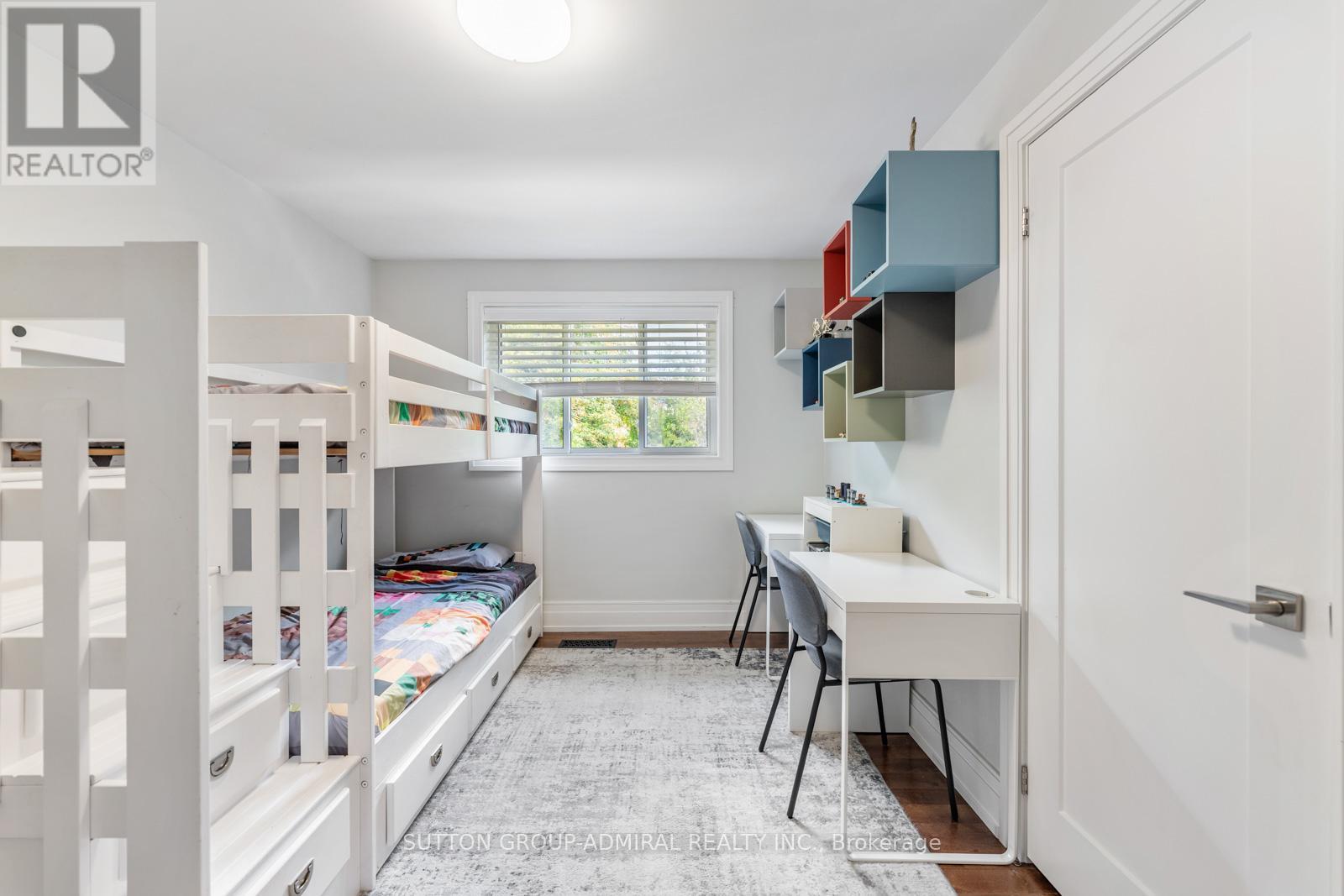 41 Waterford Drive, Toronto, Ontario  M9R 2N5 - Photo 17 - W12504918