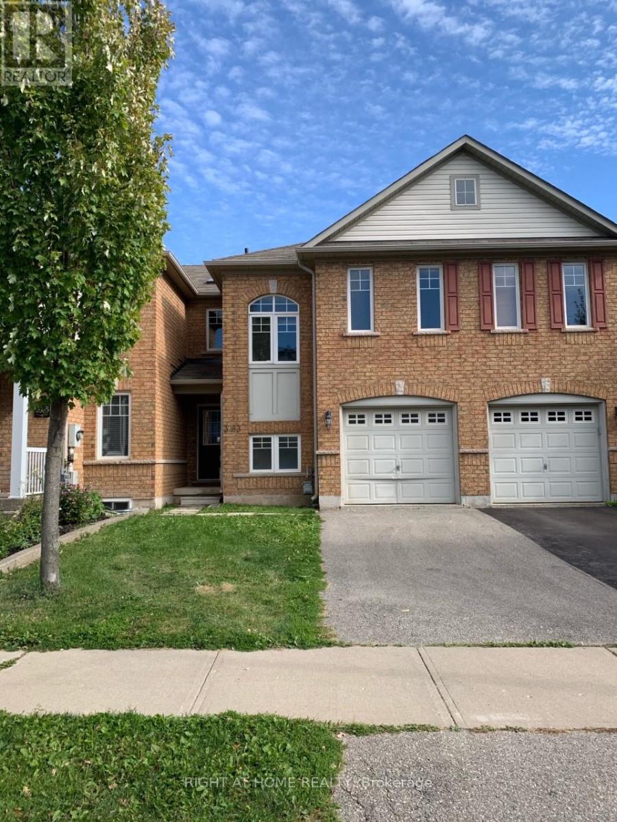 3083 HIGHBOURNE CRESCENT, Oakville, Ontario