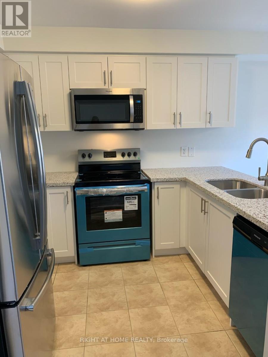 3083 Highbourne Crescent, Oakville, Ontario  L6M 5H1 - Photo 4 - W12504930