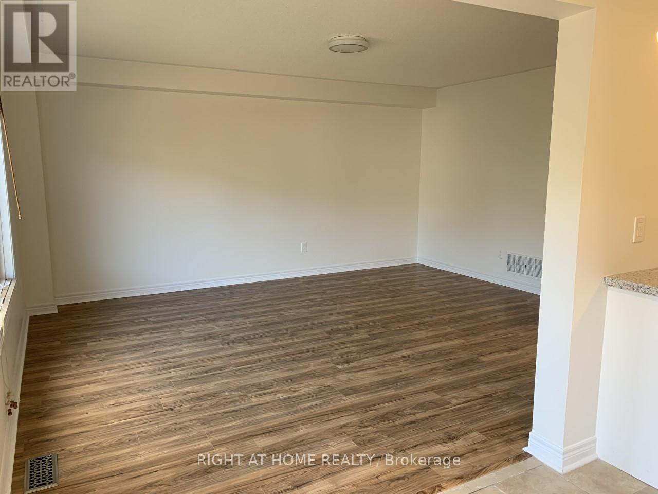 3083 Highbourne Crescent, Oakville, Ontario  L6M 5H1 - Photo 9 - W12504930