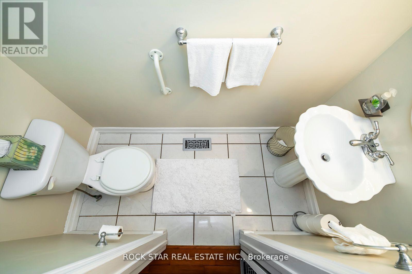 14 Cairnmore Court, Brampton, Ontario  L6Z 1T6 - Photo 18 - W12504934