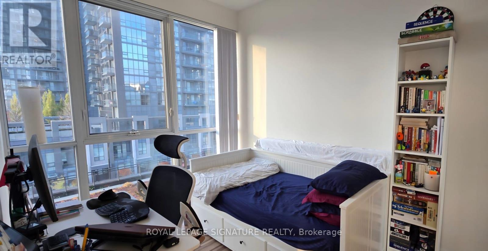 403 - 75 Eglinton Avenue W, Mississauga, Ontario  L5R 0E5 - Photo 11 - W12504938