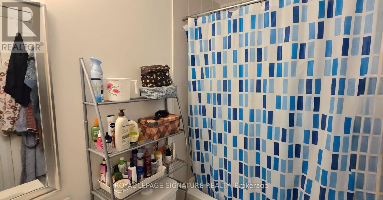 403 - 75 Eglinton Avenue W, Mississauga, Ontario  L5R 0E5 - Photo 9 - W12504938