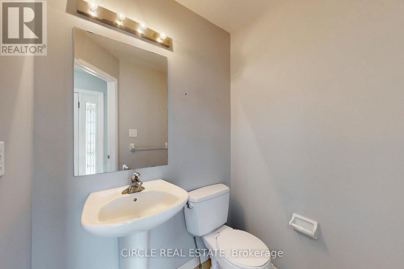 44 Conklin Drive, Brampton, Ontario  L7A 3P5 - Photo 18 - W12432639