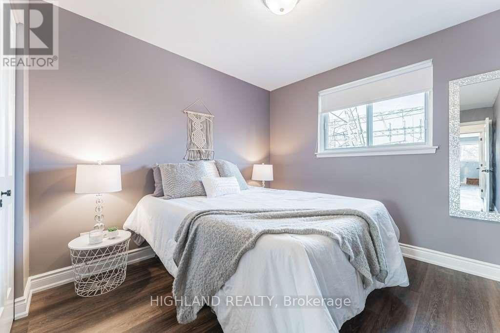 #upper - 626 Abana Road, Mississauga, Ontario  L5A 1H4 - Photo 15 - W12504948