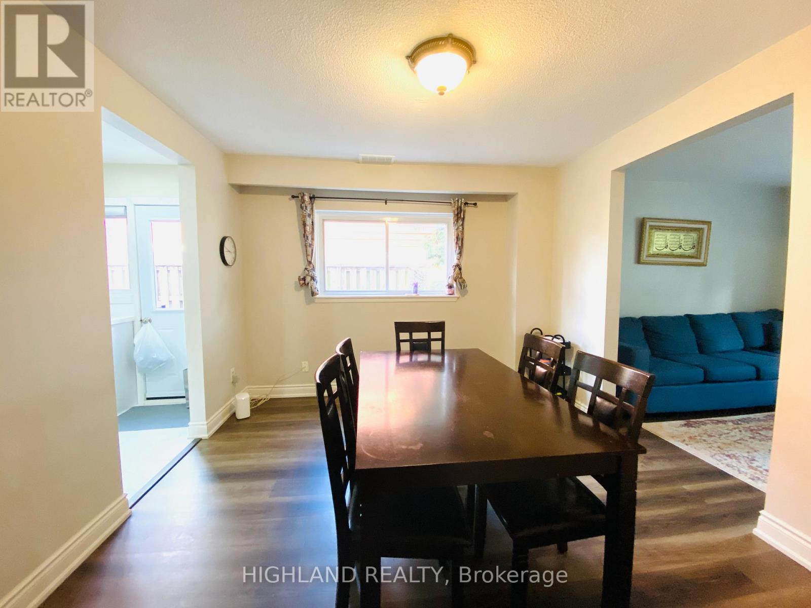 #upper - 626 Abana Road, Mississauga, Ontario  L5A 1H4 - Photo 8 - W12504948