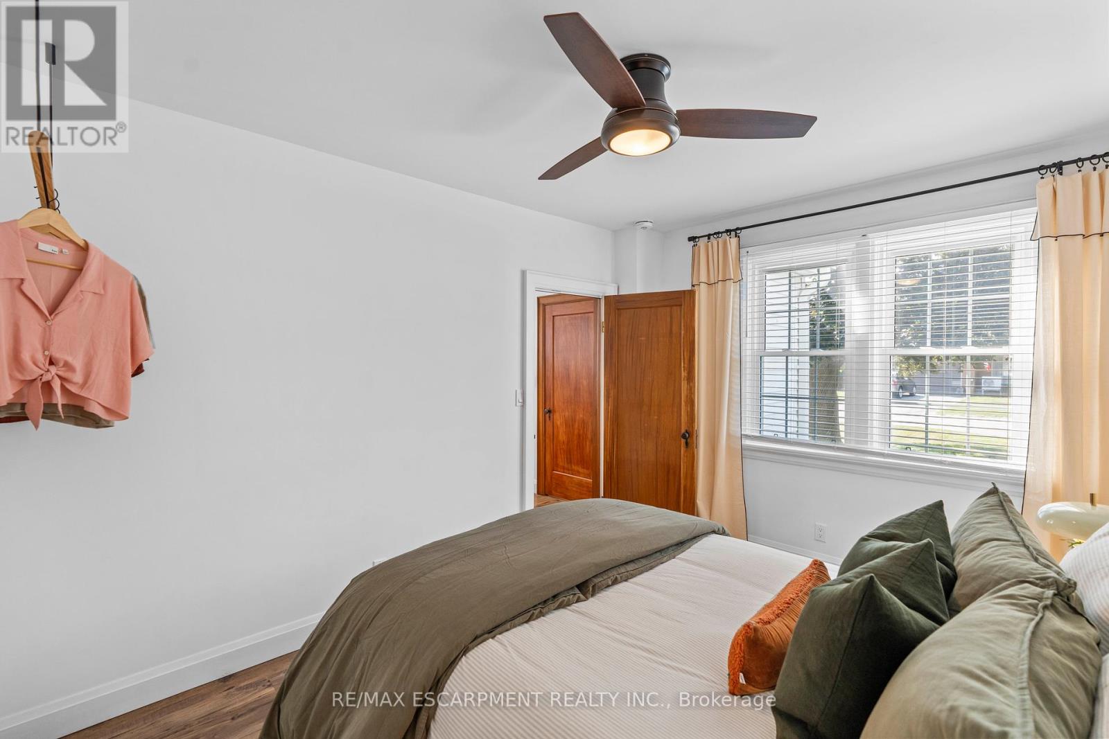 17 Davis Street W, Norfolk, Ontario  N3Y 2R2 - Photo 12 - X12346536