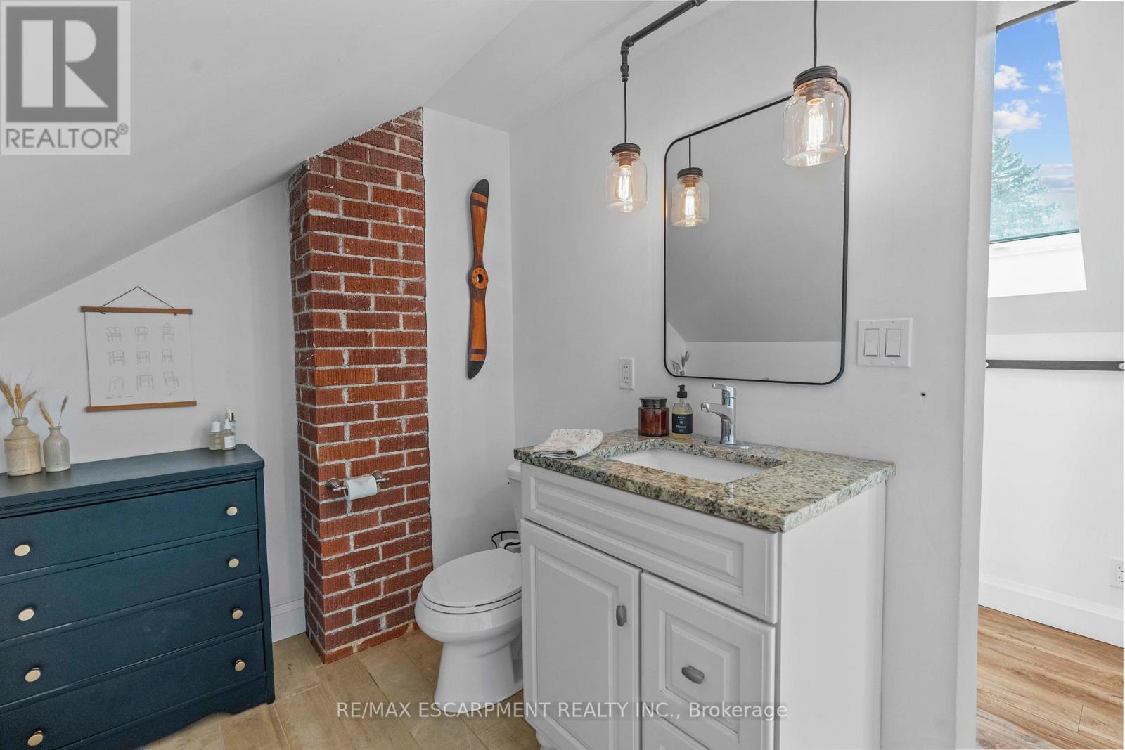 17 Davis Street W, Norfolk, Ontario  N3Y 2R2 - Photo 24 - X12346536