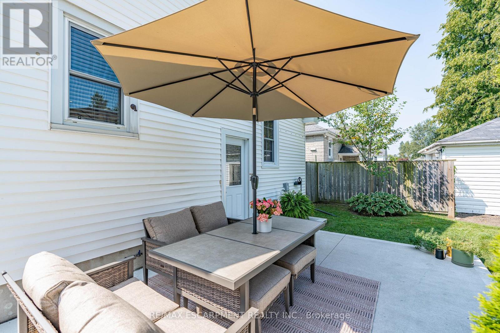 17 Davis Street W, Norfolk, Ontario  N3Y 2R2 - Photo 31 - X12346536