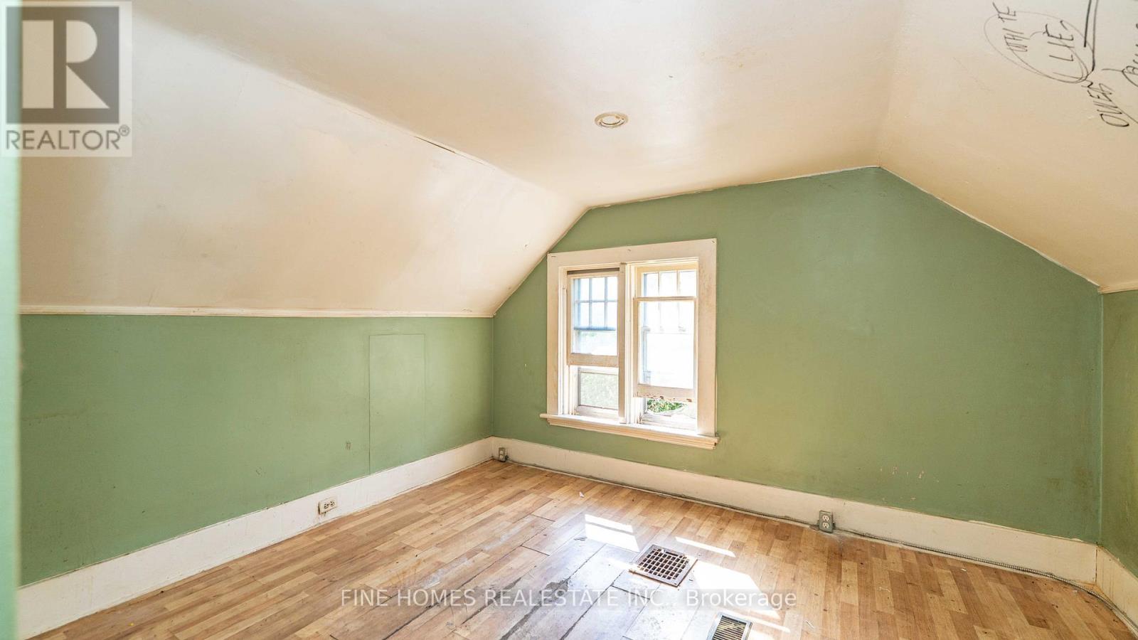 175 Stewart Street, Peterborough, Ontario  K9J 3M4 - Photo 16 - X12392489