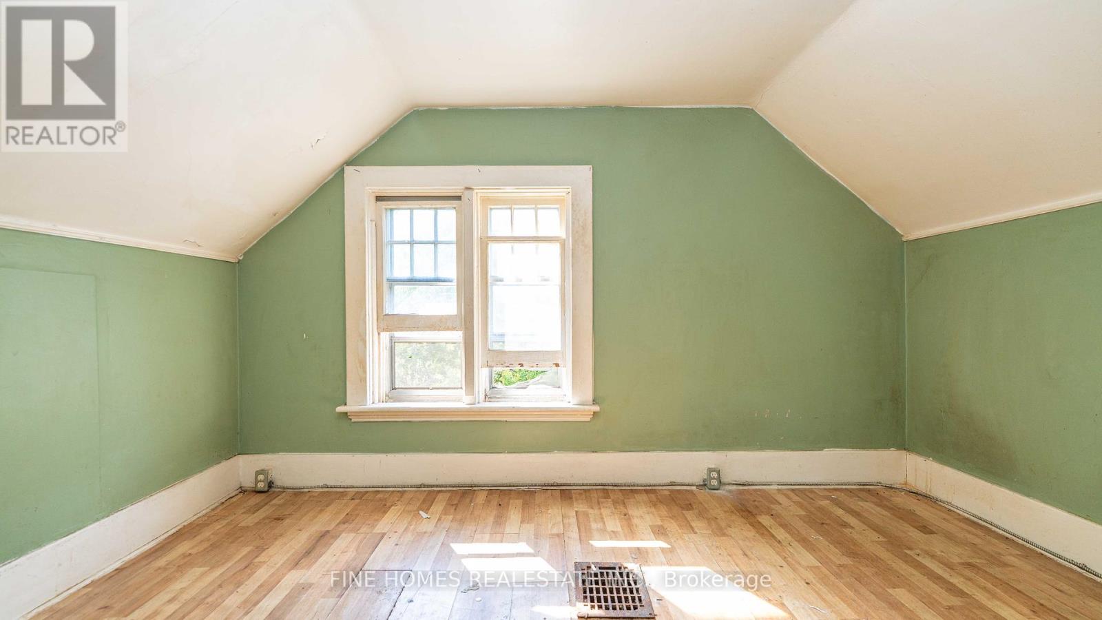 175 Stewart Street, Peterborough, Ontario  K9J 3M4 - Photo 17 - X12392489