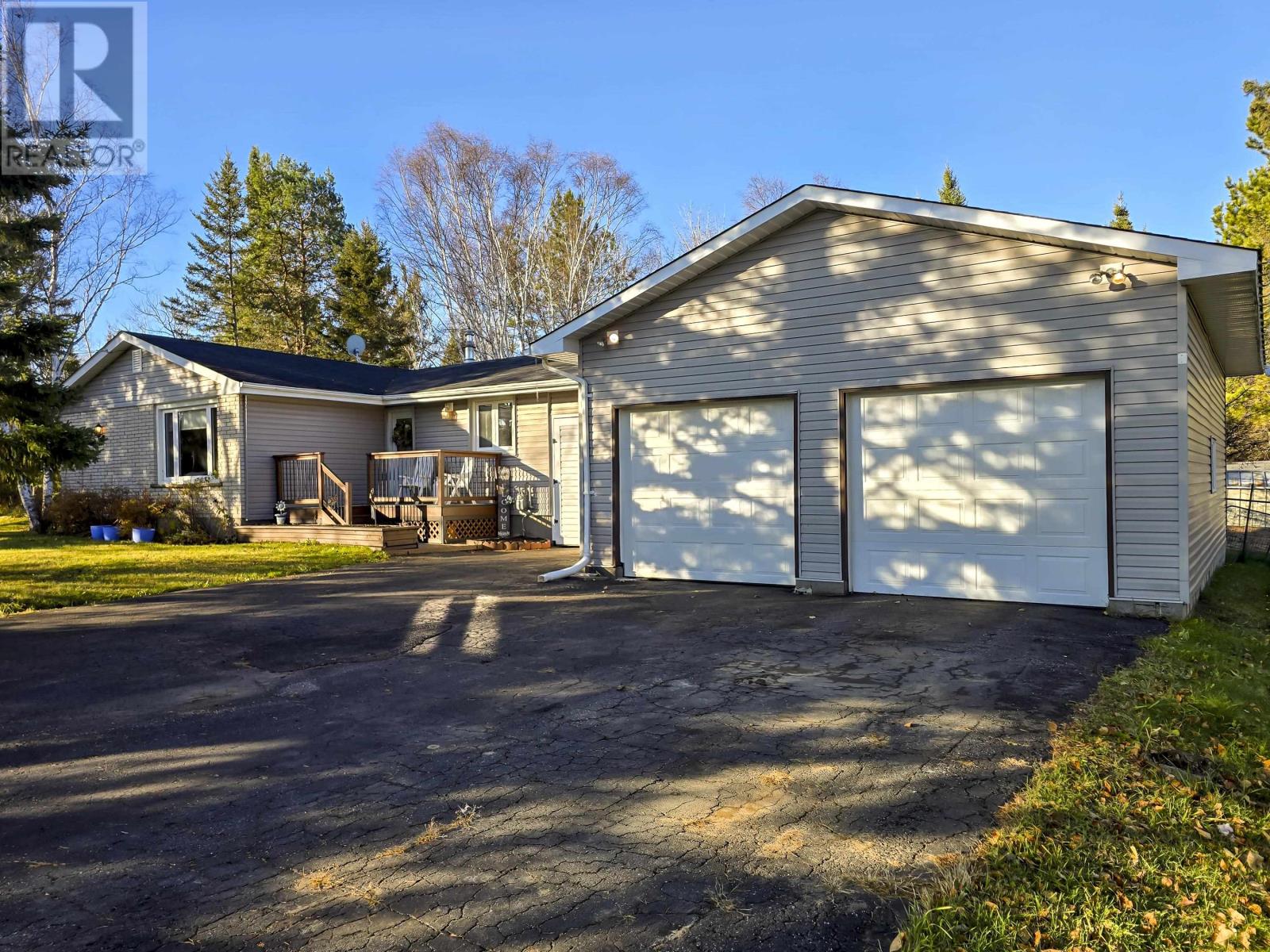 39 Mclean Ave, Murillo, Ontario  P7K 0W6 - Photo 1 - TB253394